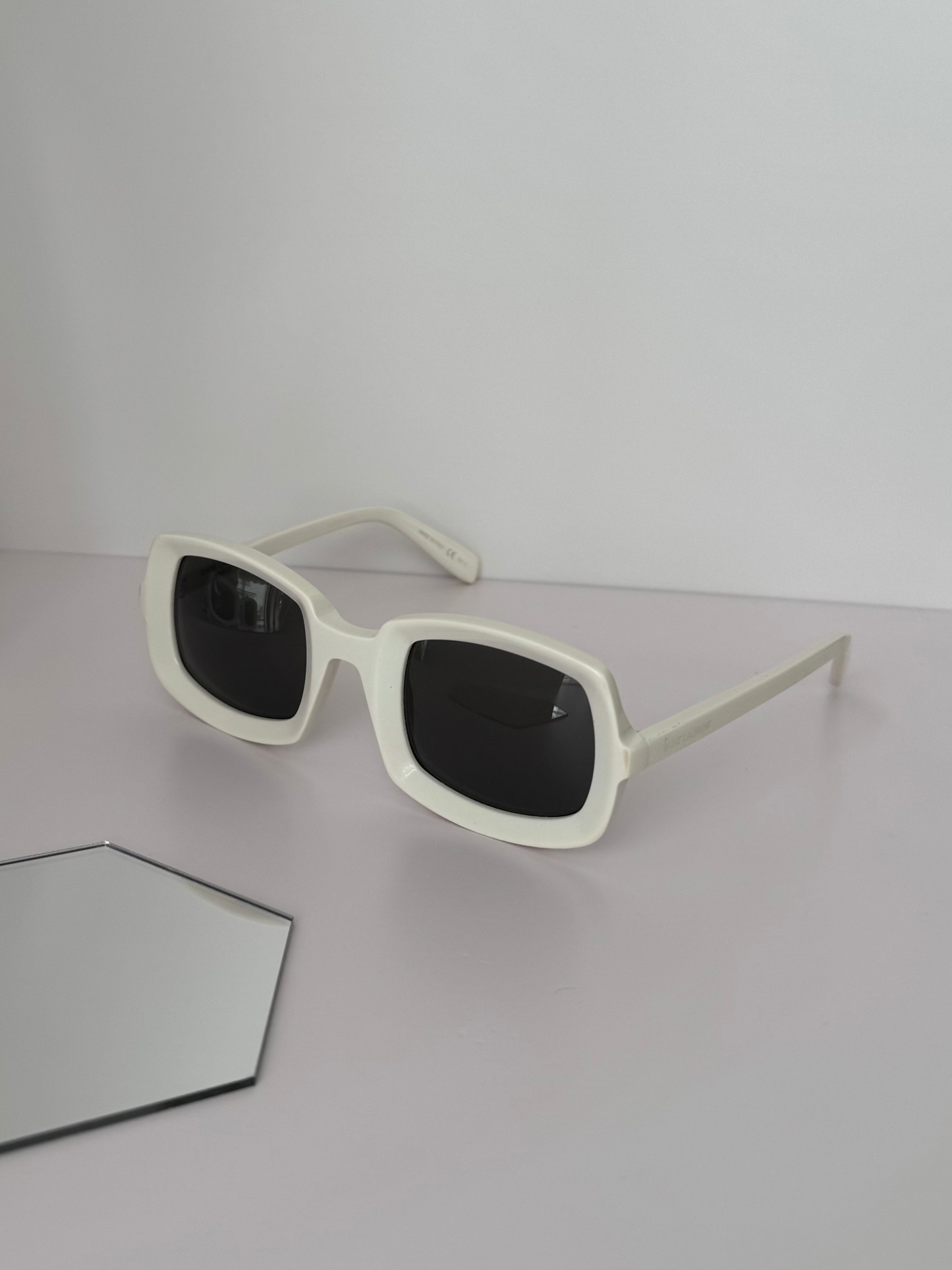 Saint Laurent SL 245