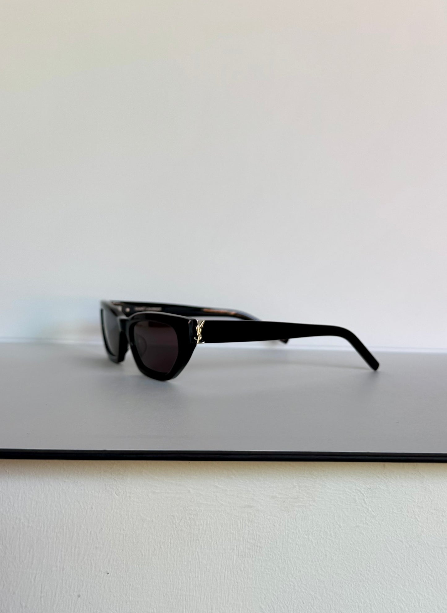Saint Laurent SL M126