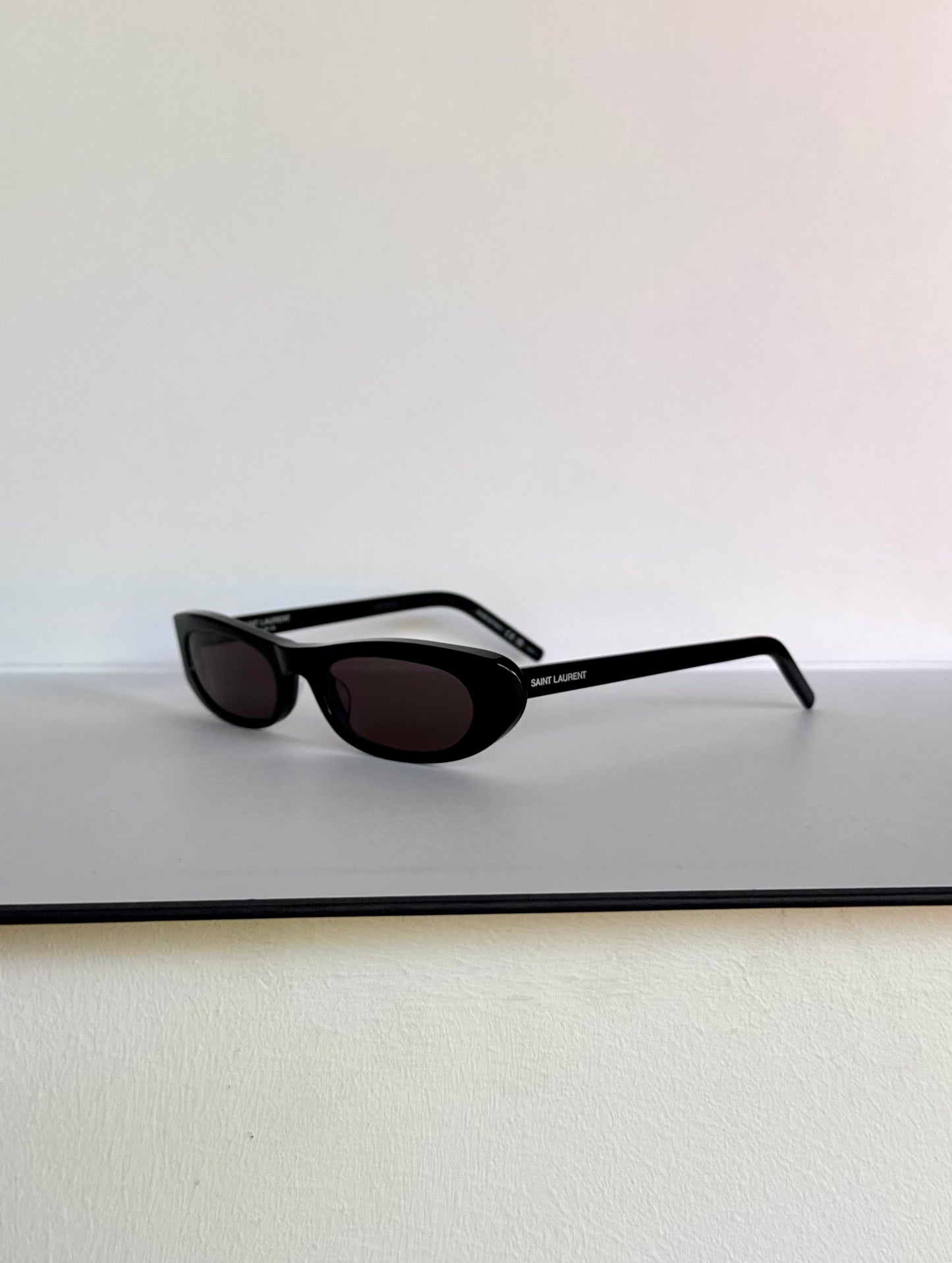 Saint Laurent schmal