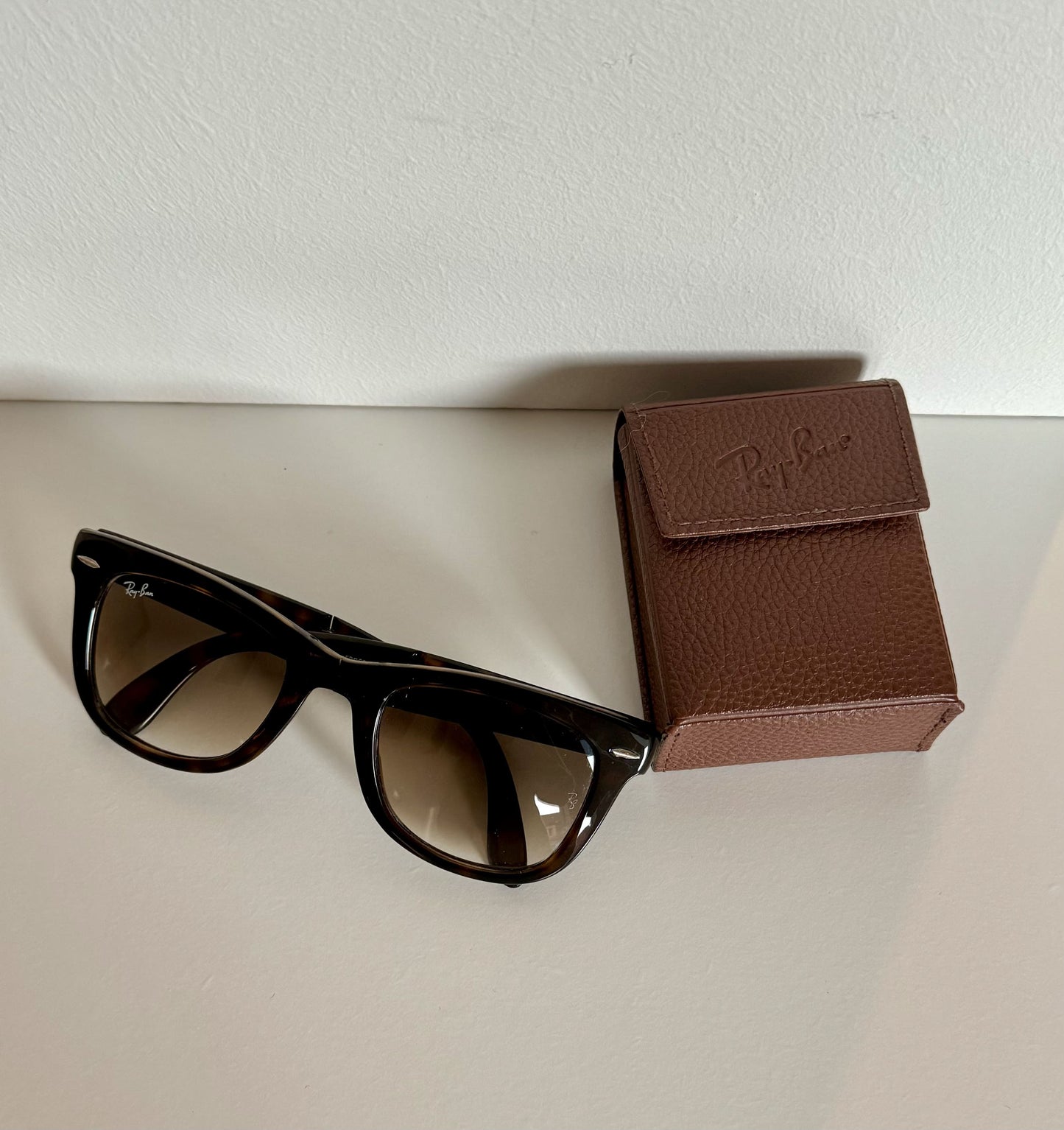 Ray-Ban Folding Wayfarer