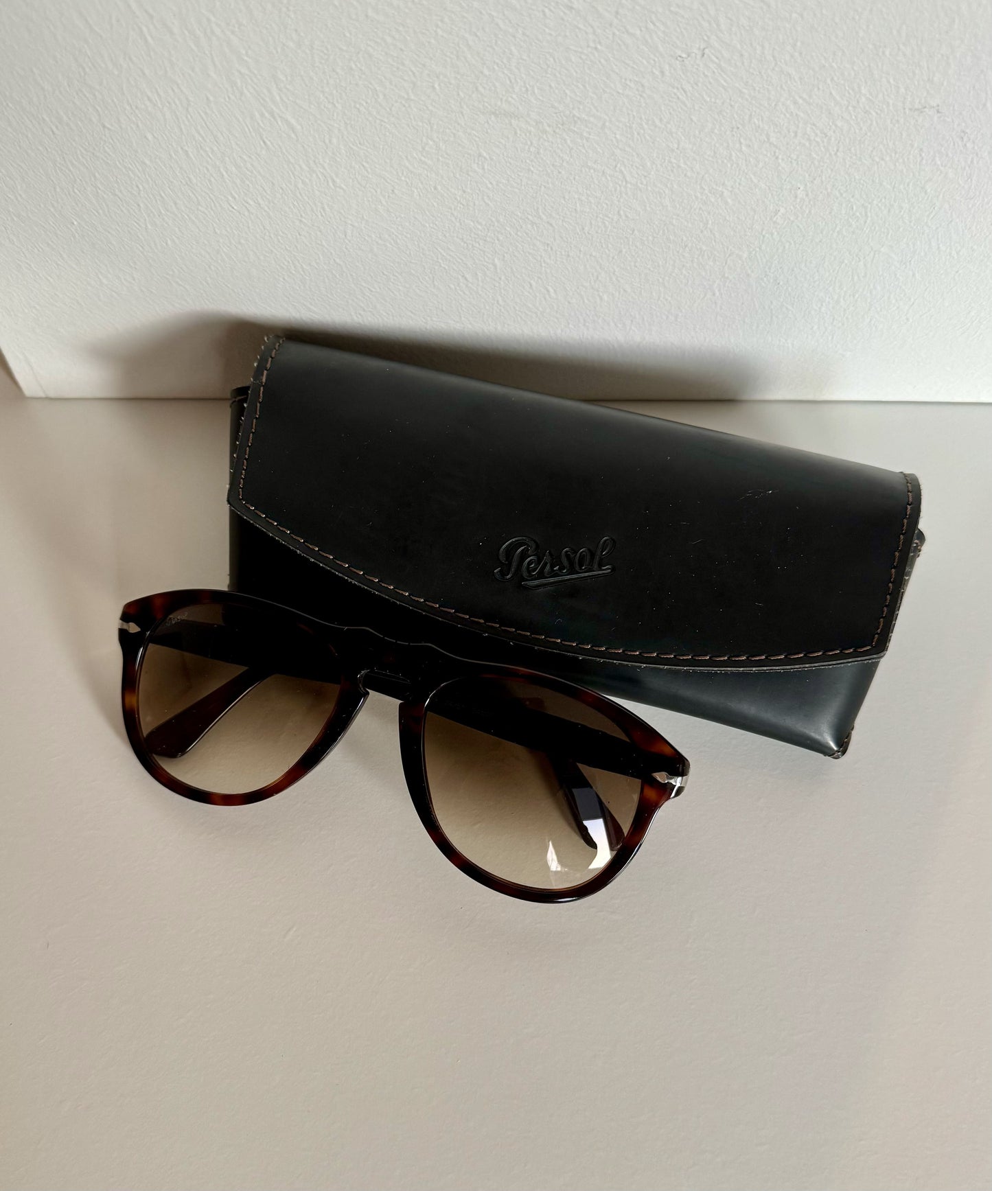 Persol 649
