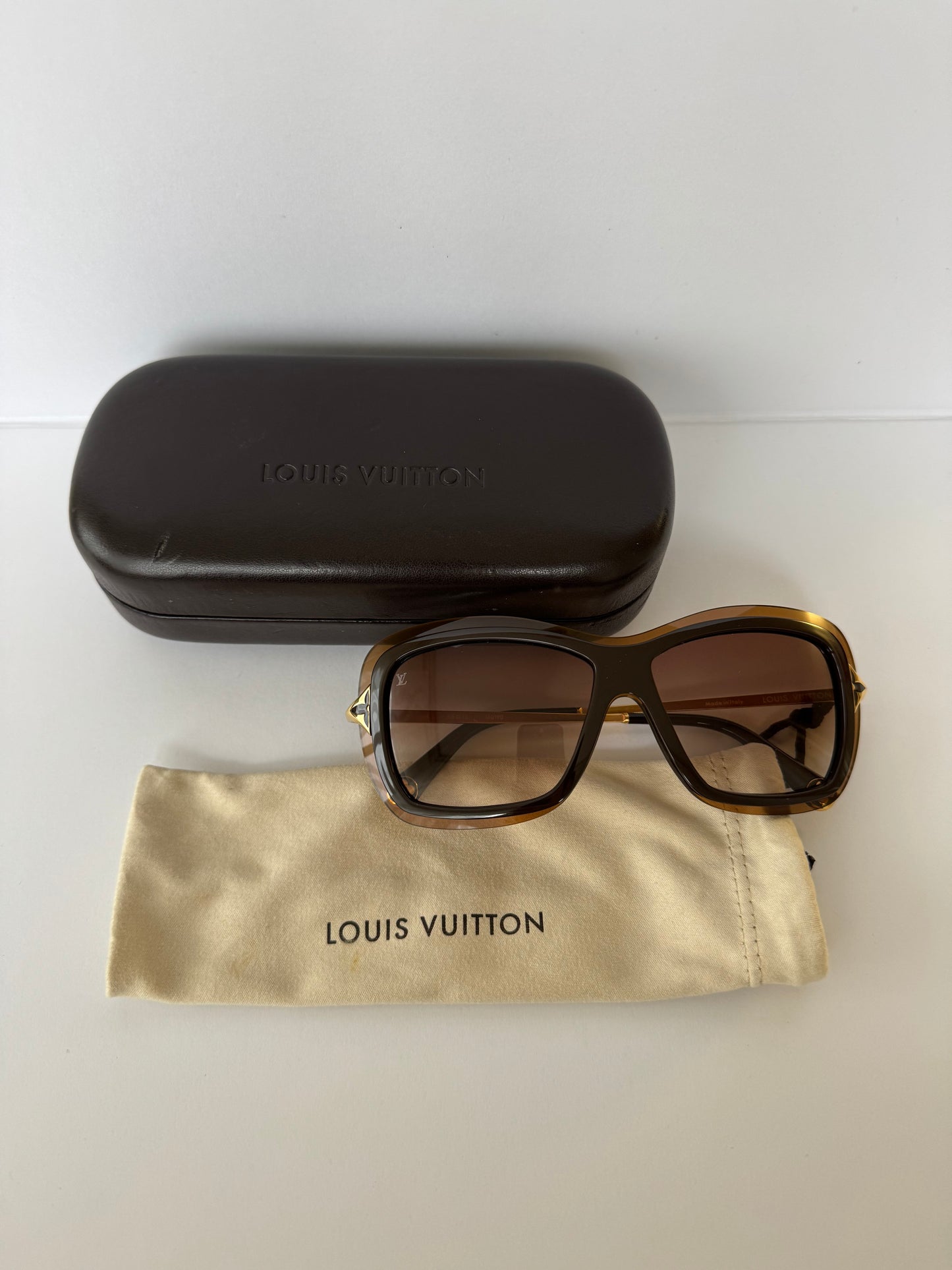 Louis Vuitton M0190