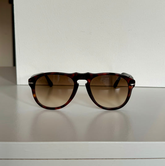 Persol 649