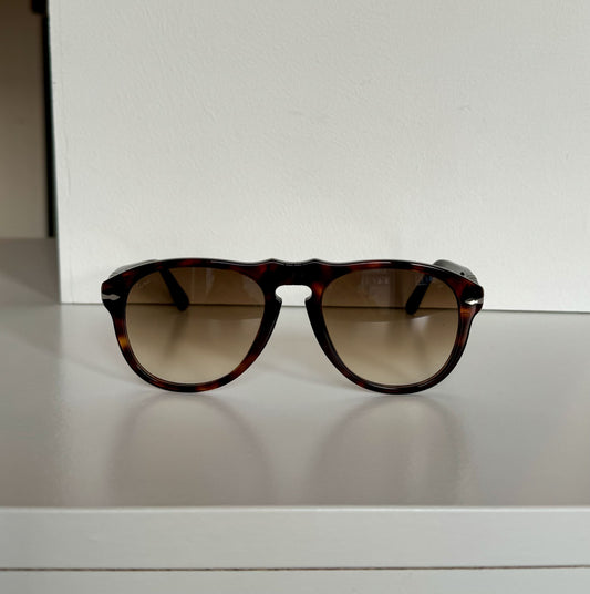 Persol 649